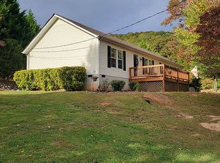 90 Little Knob Rd, Asheville, NC 28803