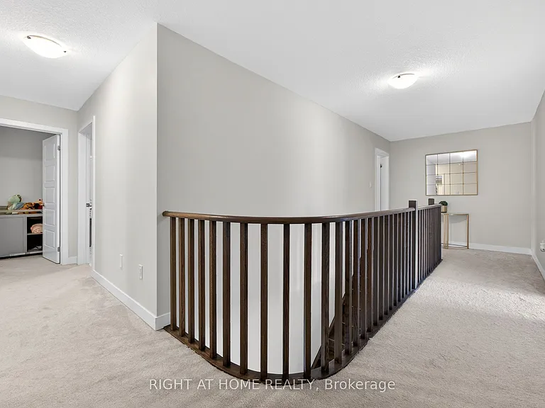91 Monteith Dr — Photo 14