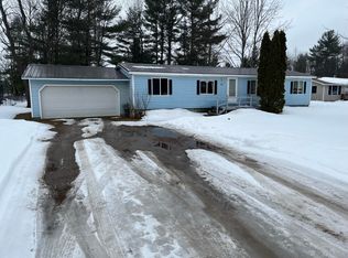 890 Briar Ln, Gaylord, MI 49735