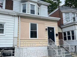 425 Pusey Ave, Collingdale, PA 19023