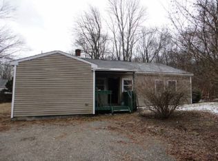 162 Lakeview Dr, Coventry, CT 06238