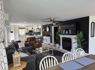 8819 Lagoon Dr, Brighton, MI 48116