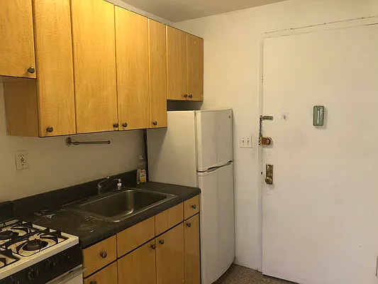 Rented by Charie Properties LLC | media 26