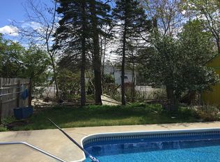 1410 Bedford St, Abington, MA 02351