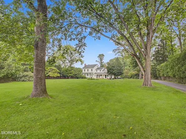 62 Swartzel Drive, Middletown, NJ 07748