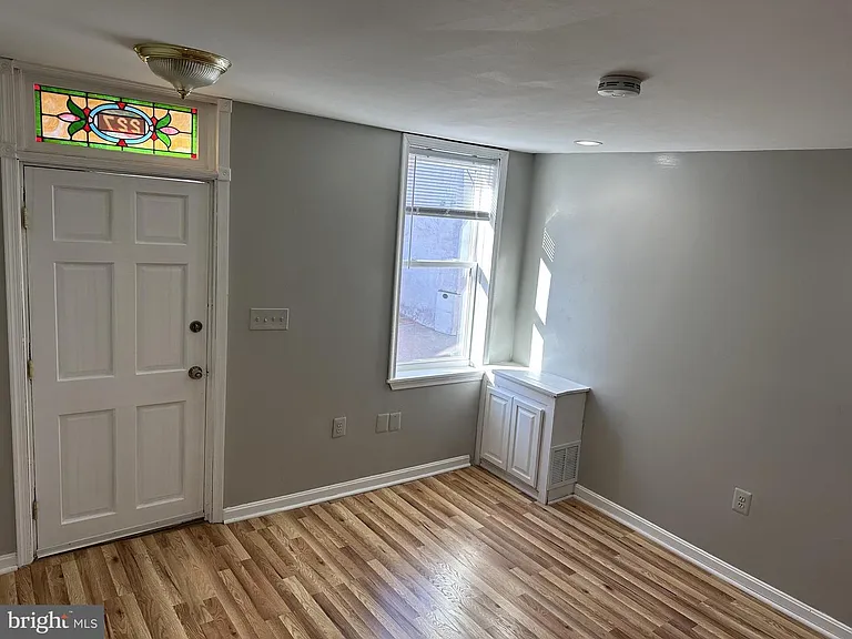 227 S Durham St — Photo 2