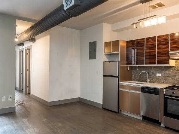 319 Knickerbocker Avenue image 1 of 9