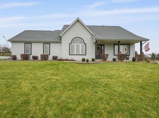 140 13th Ave, Union Grove, WI 53182