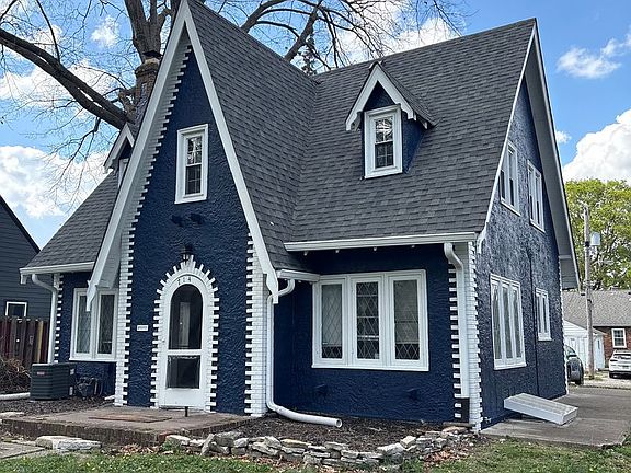 5th image of 714 Berkley Rd