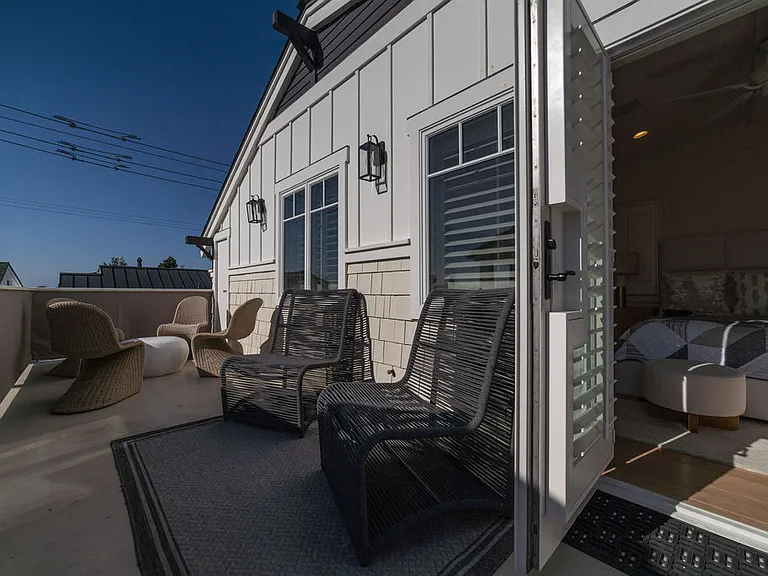 3731 4th Ave — Photo 38