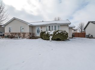 1911 Great Falls Dr, Plainfield, IL