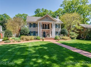 1719 Queens Rd W, Charlotte, NC 28207