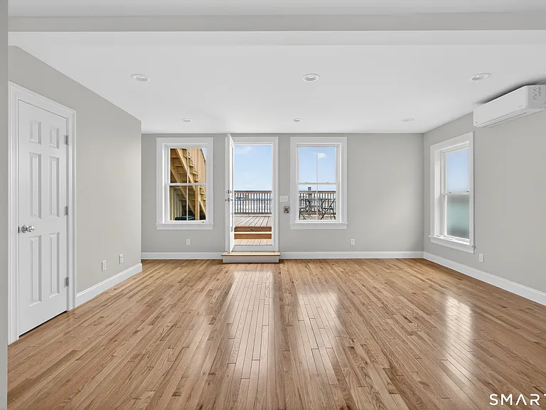 138 Bank St #2B — Photo 5