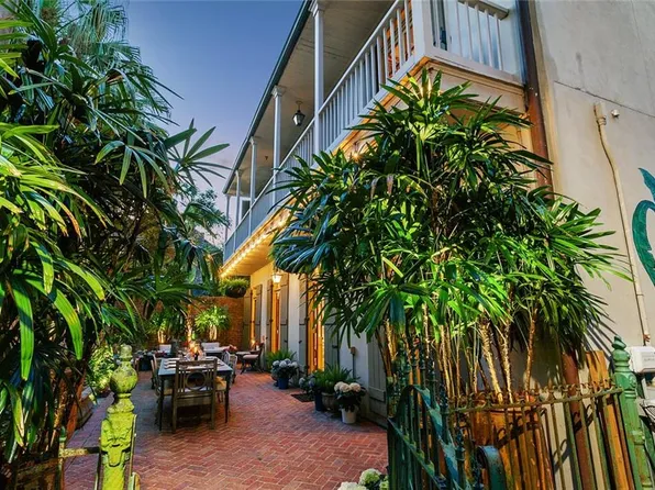1227 Royal St APT 5, New Orleans, LA 70116