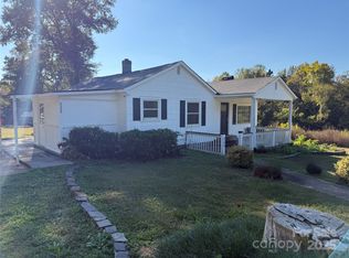8208 Lawyers Rd, Charlotte, NC 28227