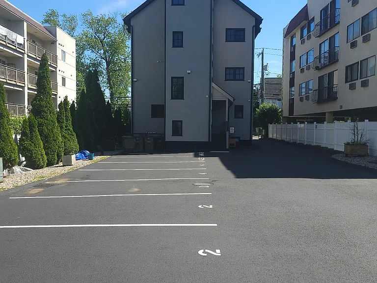 930 Cove Rd #2 — Photo 12