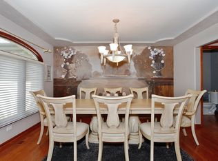 17533 Orland Woods Ln, Orland Park, IL 60467