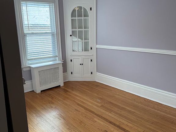 5th image of 11 Clarendon Pl Floor 2