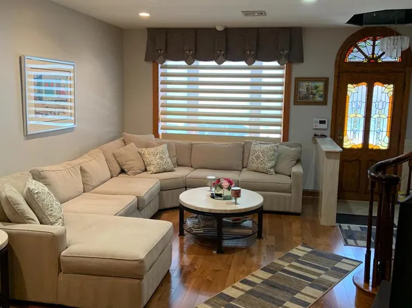 1228 Wolf St, Philadelphia, PA 19148