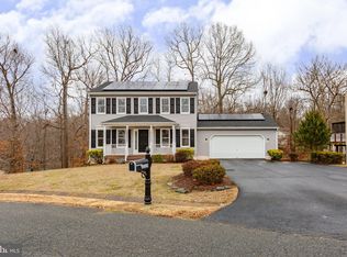 10009 Shadowridge Ct, Fredericksburg, VA