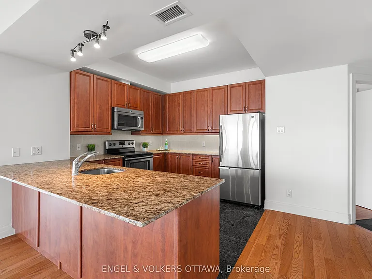 234 Rideau St #2603 — Photo 12