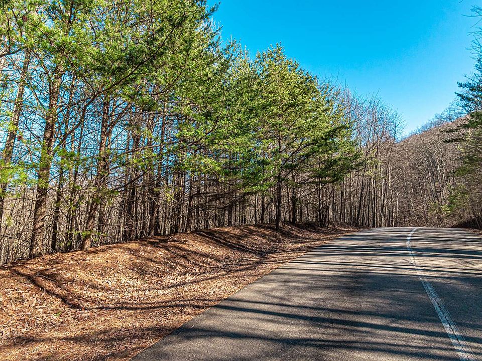 403A Saint Andrews Way, Ellijay, GA 30536 Zillow