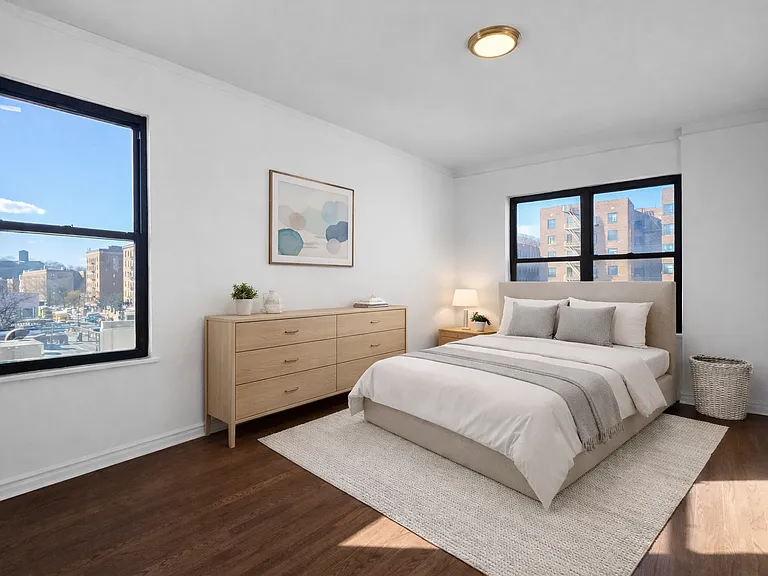 4980 Broadway #6C — Photo 4
