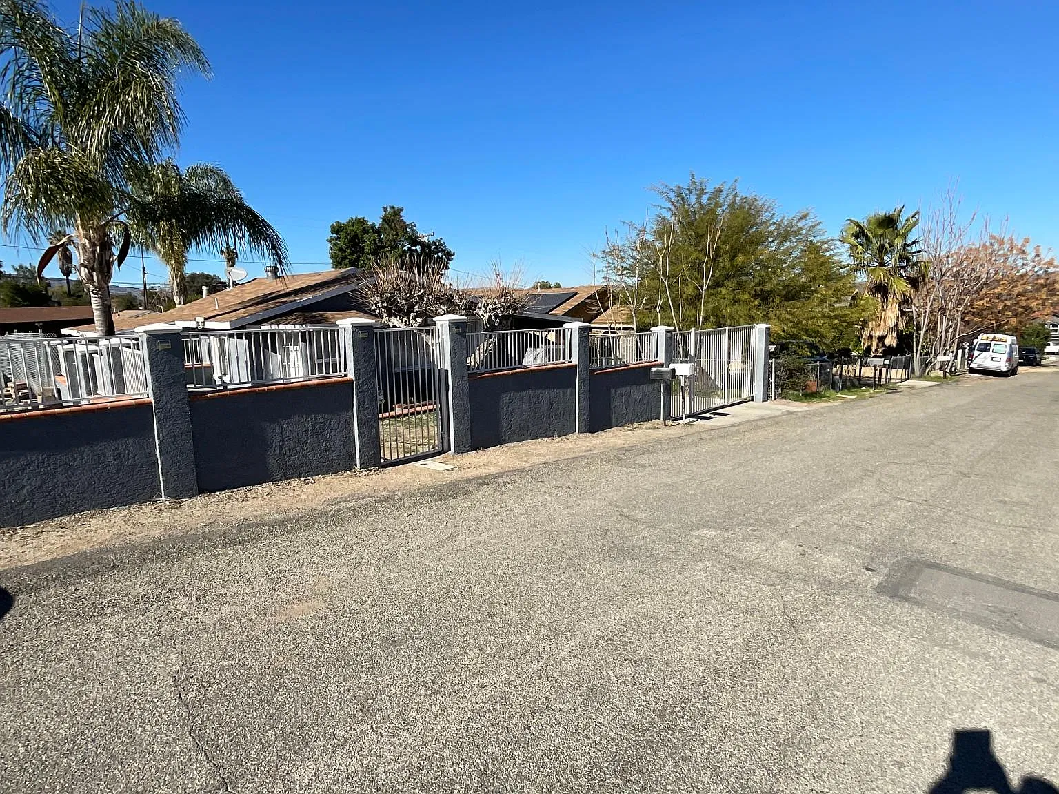3 bed, 1100 sqft, $2,550 — Photo 3
