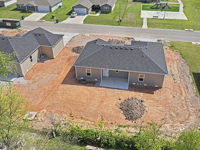 42 Whitley Ln — Photo 29