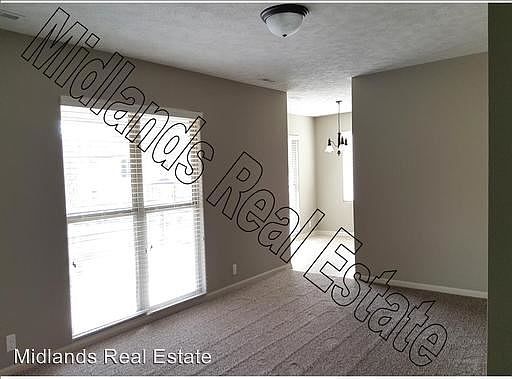 3rd image of 8009 S 49th St