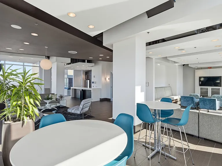 415 Church St #1306 — Photo 27