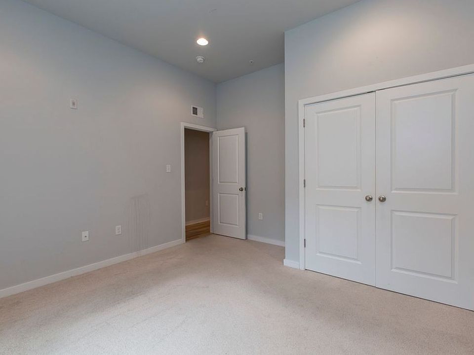 1st image of 4304 Cresson St APT 7