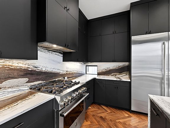 5th image of 1617 Nottingham Rd