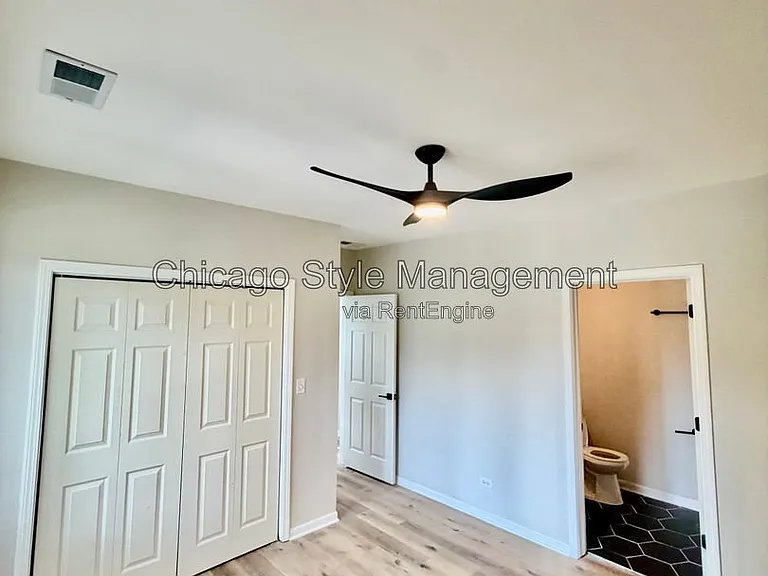 6439 S Saint Lawrence Ave #2 — Photo 8