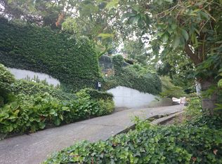 3632 59th Ave SW, Seattle, WA 98116