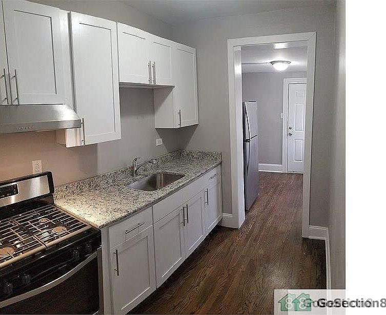 1st image of 8214 S Ingleside Ave #3W