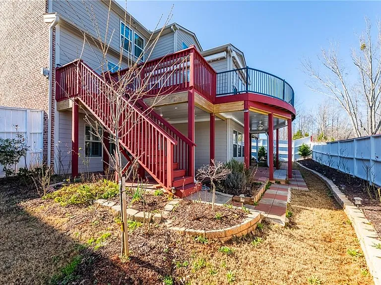 2331 Northmont Pkwy — Photo 54