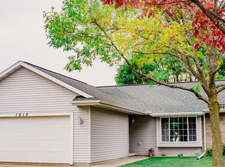 1210 Carpenter St #1210, Menasha, WI 54952