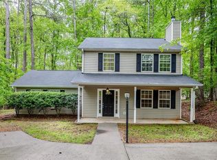 504 Little River Ct, Woodstock, GA 30189