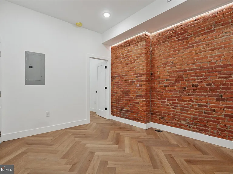 1438 Tasker St #1 — Photo 7