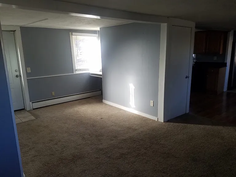 11 Lambs Grv — Photo 6