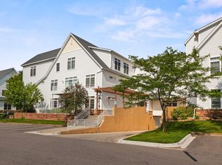 2150 Old School Rd APT 256, Mound, MN 55364