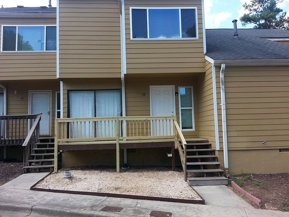 1st image of 39 Sandalwood Cir #2