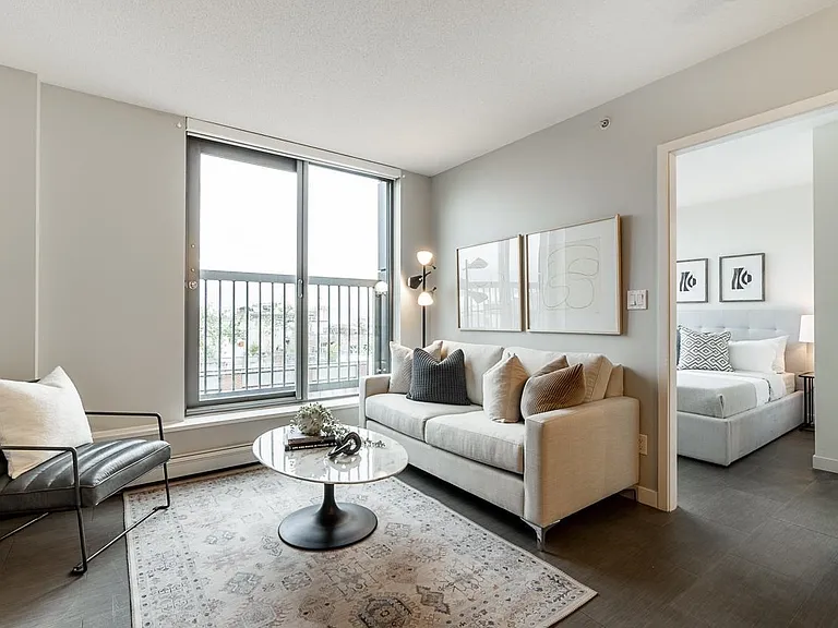 66 Cordova St W #1011 — Photo 5