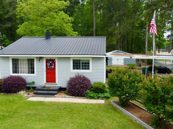 407 E Fremont Street, Kenly, NC 27542
