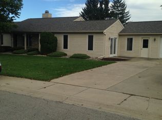 1001 Heather Rdg, Angola, IN 46703