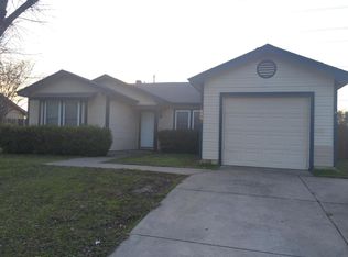 5506 Creek Valley Dr, Arlington, TX 76018