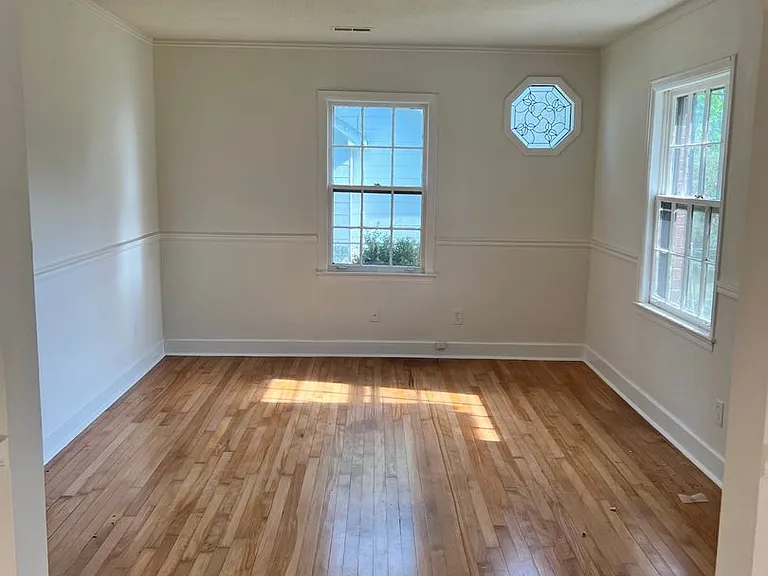 1604 Truman Ave — Photo 6