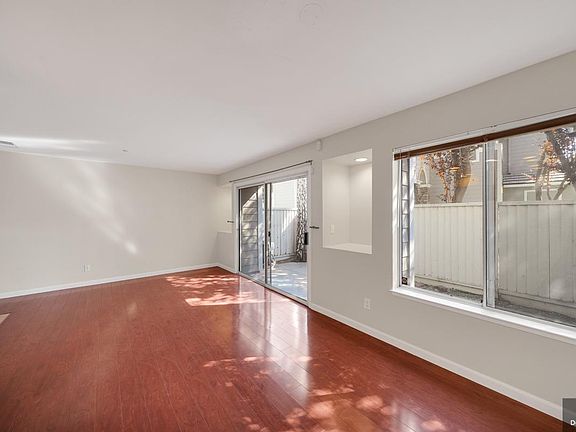 2nd image of 6168 Lavendula Way