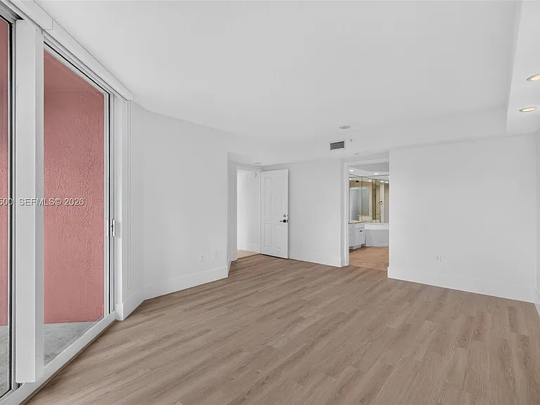 3370 Hidden Bay Dr #2107 — Photo 36
